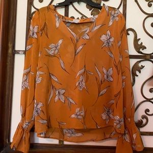 Women's Blouse beautiful fall colors size large